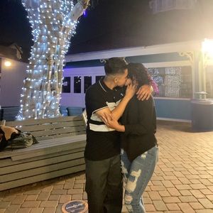 Meet your Posher, Christopher